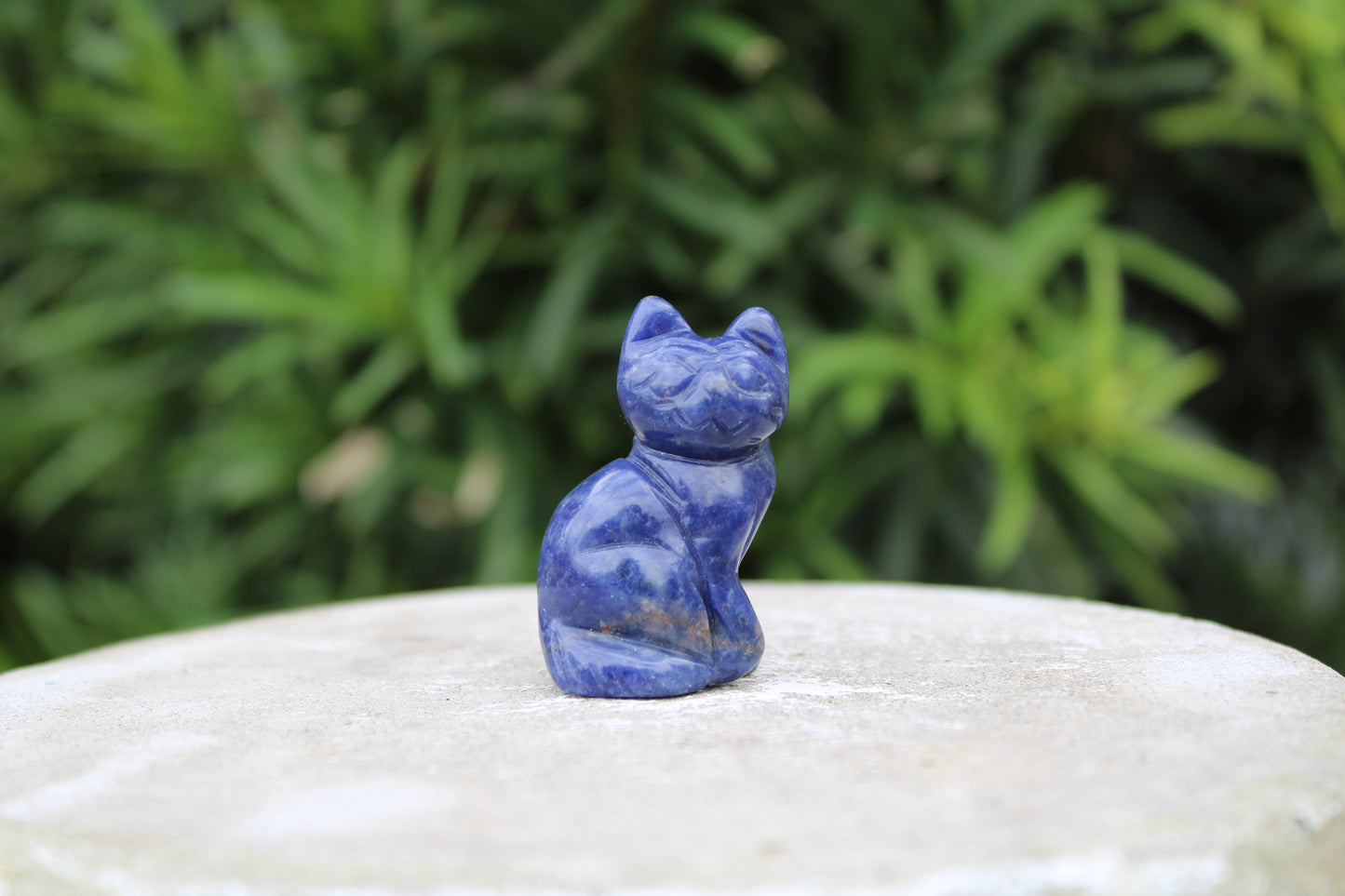 Gemstone Cat Carving